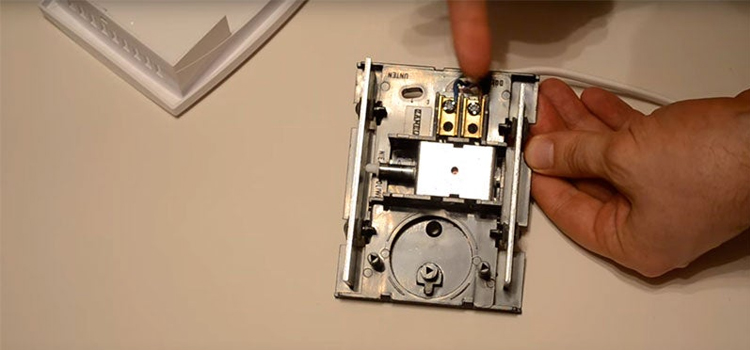 fix door bell in La Riviera